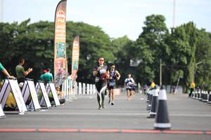 BIB: 
                            <button type="button" onclick="openModal(5136620)" class="btn btn-primary btn-sm float-right btn-popup" data-toggle="modal" data-target=".modal-high-quality">
                        <i class="fas fa-shopping-cart"></i> Add to Cart
                    </button>
                                            <button type="button" onclick="isThisMe(5136620, true)" class="btn btn-success btn-sm float-right btn-popup btn-isme hidden" data-toggle="tooltip" data-placement="bottom" title="นี่คือรูปของคุณใช่ไหม คลิกที่นี่เพื่อเอาเข้าอัลบั้ม">
                        <i class="fas fa-plus"></i> Add to album
                    </button>
                    <button type="button" onclick="isThisMe(5136620, false)" class="btn btn-warning btn-sm float-right btn-popup btn-isnotme hidden">
                        <i class="fas fa-ban"></i> Remove from album
                    </button>