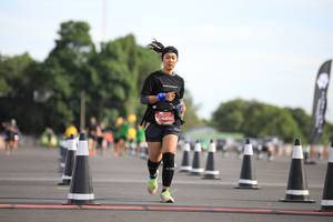 BIB: 0456
                            <button type="button" onclick="openModal(5105837)" class="btn btn-primary btn-sm float-right btn-popup" data-toggle="modal" data-target=".modal-high-quality">
                        <i class="fas fa-shopping-cart"></i> Add to Cart
                    </button>
                                            <button type="button" onclick="isThisMe(5105837, true)" class="btn btn-success btn-sm float-right btn-popup btn-isme hidden" data-toggle="tooltip" data-placement="bottom" title="นี่คือรูปของคุณใช่ไหม คลิกที่นี่เพื่อเอาเข้าอัลบั้ม">
                        <i class="fas fa-plus"></i> Add to album
                    </button>
                    <button type="button" onclick="isThisMe(5105837, false)" class="btn btn-warning btn-sm float-right btn-popup btn-isnotme hidden">
                        <i class="fas fa-ban"></i> Remove from album
                    </button>