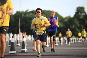 BIB: 0765
                            <button type="button" onclick="openModal(4953125)" class="btn btn-primary btn-sm float-right btn-popup" data-toggle="modal" data-target=".modal-high-quality">
                        <i class="fas fa-shopping-cart"></i> Add to Cart
                    </button>
                                            <button type="button" onclick="isThisMe(4953125, true)" class="btn btn-success btn-sm float-right btn-popup btn-isme hidden" data-toggle="tooltip" data-placement="bottom" title="นี่คือรูปของคุณใช่ไหม คลิกที่นี่เพื่อเอาเข้าอัลบั้ม">
                        <i class="fas fa-plus"></i> Add to album
                    </button>
                    <button type="button" onclick="isThisMe(4953125, false)" class="btn btn-warning btn-sm float-right btn-popup btn-isnotme hidden">
                        <i class="fas fa-ban"></i> Remove from album
                    </button>