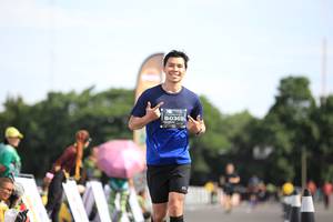 BIB: 0369
                            <button type="button" onclick="openModal(5136576)" class="btn btn-primary btn-sm float-right btn-popup" data-toggle="modal" data-target=".modal-high-quality">
                        <i class="fas fa-shopping-cart"></i> Add to Cart
                    </button>
                                            <button type="button" onclick="isThisMe(5136576, true)" class="btn btn-success btn-sm float-right btn-popup btn-isme hidden" data-toggle="tooltip" data-placement="bottom" title="นี่คือรูปของคุณใช่ไหม คลิกที่นี่เพื่อเอาเข้าอัลบั้ม">
                        <i class="fas fa-plus"></i> Add to album
                    </button>
                    <button type="button" onclick="isThisMe(5136576, false)" class="btn btn-warning btn-sm float-right btn-popup btn-isnotme hidden">
                        <i class="fas fa-ban"></i> Remove from album
                    </button>