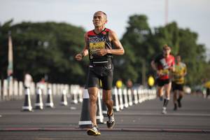 BIB: 1063
                            <button type="button" onclick="openModal(4947357)" class="btn btn-primary btn-sm float-right btn-popup" data-toggle="modal" data-target=".modal-high-quality">
                        <i class="fas fa-shopping-cart"></i> Add to Cart
                    </button>
                                            <button type="button" onclick="isThisMe(4947357, true)" class="btn btn-success btn-sm float-right btn-popup btn-isme hidden" data-toggle="tooltip" data-placement="bottom" title="นี่คือรูปของคุณใช่ไหม คลิกที่นี่เพื่อเอาเข้าอัลบั้ม">
                        <i class="fas fa-plus"></i> Add to album
                    </button>
                    <button type="button" onclick="isThisMe(4947357, false)" class="btn btn-warning btn-sm float-right btn-popup btn-isnotme hidden">
                        <i class="fas fa-ban"></i> Remove from album
                    </button>