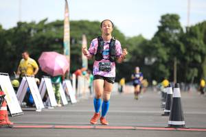 BIB: 0784
                            <button type="button" onclick="openModal(5128955)" class="btn btn-primary btn-sm float-right btn-popup" data-toggle="modal" data-target=".modal-high-quality">
                        <i class="fas fa-shopping-cart"></i> Add to Cart
                    </button>
                                            <button type="button" onclick="isThisMe(5128955, true)" class="btn btn-success btn-sm float-right btn-popup btn-isme hidden" data-toggle="tooltip" data-placement="bottom" title="นี่คือรูปของคุณใช่ไหม คลิกที่นี่เพื่อเอาเข้าอัลบั้ม">
                        <i class="fas fa-plus"></i> Add to album
                    </button>
                    <button type="button" onclick="isThisMe(5128955, false)" class="btn btn-warning btn-sm float-right btn-popup btn-isnotme hidden">
                        <i class="fas fa-ban"></i> Remove from album
                    </button>