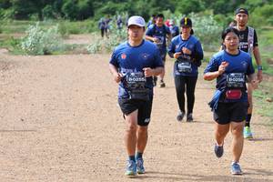 BIB: 0255, 0258, 
                            <button type="button" onclick="openModal(4983875)" class="btn btn-primary btn-sm float-right btn-popup" data-toggle="modal" data-target=".modal-high-quality">
                        <i class="fas fa-shopping-cart"></i> Add to Cart
                    </button>
                                            <button type="button" onclick="isThisMe(4983875, true)" class="btn btn-success btn-sm float-right btn-popup btn-isme hidden" data-toggle="tooltip" data-placement="bottom" title="นี่คือรูปของคุณใช่ไหม คลิกที่นี่เพื่อเอาเข้าอัลบั้ม">
                        <i class="fas fa-plus"></i> Add to album
                    </button>
                    <button type="button" onclick="isThisMe(4983875, false)" class="btn btn-warning btn-sm float-right btn-popup btn-isnotme hidden">
                        <i class="fas fa-ban"></i> Remove from album
                    </button>