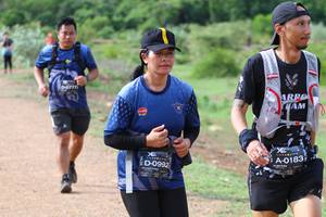 BIB: 0183, 0992
                            <button type="button" onclick="openModal(4983928)" class="btn btn-primary btn-sm float-right btn-popup" data-toggle="modal" data-target=".modal-high-quality">
                        <i class="fas fa-shopping-cart"></i> Add to Cart
                    </button>
                                            <button type="button" onclick="isThisMe(4983928, true)" class="btn btn-success btn-sm float-right btn-popup btn-isme hidden" data-toggle="tooltip" data-placement="bottom" title="นี่คือรูปของคุณใช่ไหม คลิกที่นี่เพื่อเอาเข้าอัลบั้ม">
                        <i class="fas fa-plus"></i> Add to album
                    </button>
                    <button type="button" onclick="isThisMe(4983928, false)" class="btn btn-warning btn-sm float-right btn-popup btn-isnotme hidden">
                        <i class="fas fa-ban"></i> Remove from album
                    </button>