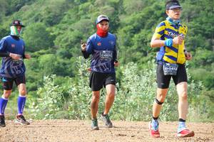 BIB: 571, 0412
                            <button type="button" onclick="openModal(4963660)" class="btn btn-primary btn-sm float-right btn-popup" data-toggle="modal" data-target=".modal-high-quality">
                        <i class="fas fa-shopping-cart"></i> Add to Cart
                    </button>
                                            <button type="button" onclick="isThisMe(4963660, true)" class="btn btn-success btn-sm float-right btn-popup btn-isme hidden" data-toggle="tooltip" data-placement="bottom" title="นี่คือรูปของคุณใช่ไหม คลิกที่นี่เพื่อเอาเข้าอัลบั้ม">
                        <i class="fas fa-plus"></i> Add to album
                    </button>
                    <button type="button" onclick="isThisMe(4963660, false)" class="btn btn-warning btn-sm float-right btn-popup btn-isnotme hidden">
                        <i class="fas fa-ban"></i> Remove from album
                    </button>