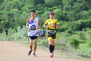 BIB: 0985, 1122
                            <button type="button" onclick="openModal(4981923)" class="btn btn-primary btn-sm float-right btn-popup" data-toggle="modal" data-target=".modal-high-quality">
                        <i class="fas fa-shopping-cart"></i> Add to Cart
                    </button>
                                            <button type="button" onclick="isThisMe(4981923, true)" class="btn btn-success btn-sm float-right btn-popup btn-isme hidden" data-toggle="tooltip" data-placement="bottom" title="นี่คือรูปของคุณใช่ไหม คลิกที่นี่เพื่อเอาเข้าอัลบั้ม">
                        <i class="fas fa-plus"></i> Add to album
                    </button>
                    <button type="button" onclick="isThisMe(4981923, false)" class="btn btn-warning btn-sm float-right btn-popup btn-isnotme hidden">
                        <i class="fas fa-ban"></i> Remove from album
                    </button>