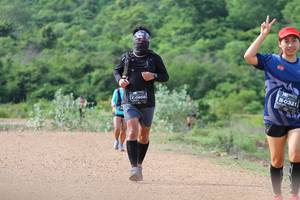 BIB: 0321, 668
                            <button type="button" onclick="openModal(4982302)" class="btn btn-primary btn-sm float-right btn-popup" data-toggle="modal" data-target=".modal-high-quality">
                        <i class="fas fa-shopping-cart"></i> Add to Cart
                    </button>
                                            <button type="button" onclick="isThisMe(4982302, true)" class="btn btn-success btn-sm float-right btn-popup btn-isme hidden" data-toggle="tooltip" data-placement="bottom" title="นี่คือรูปของคุณใช่ไหม คลิกที่นี่เพื่อเอาเข้าอัลบั้ม">
                        <i class="fas fa-plus"></i> Add to album
                    </button>
                    <button type="button" onclick="isThisMe(4982302, false)" class="btn btn-warning btn-sm float-right btn-popup btn-isnotme hidden">
                        <i class="fas fa-ban"></i> Remove from album
                    </button>