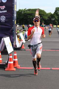 BIB: 0961
                            <button type="button" onclick="openModal(4994980)" class="btn btn-primary btn-sm float-right btn-popup" data-toggle="modal" data-target=".modal-high-quality">
                        <i class="fas fa-shopping-cart"></i> Add to Cart
                    </button>
                                            <button type="button" onclick="isThisMe(4994980, true)" class="btn btn-success btn-sm float-right btn-popup btn-isme hidden" data-toggle="tooltip" data-placement="bottom" title="นี่คือรูปของคุณใช่ไหม คลิกที่นี่เพื่อเอาเข้าอัลบั้ม">
                        <i class="fas fa-plus"></i> Add to album
                    </button>
                    <button type="button" onclick="isThisMe(4994980, false)" class="btn btn-warning btn-sm float-right btn-popup btn-isnotme hidden">
                        <i class="fas fa-ban"></i> Remove from album
                    </button>