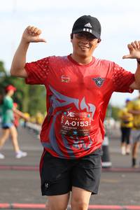 BIB: 0153, 
                            <button type="button" onclick="openModal(4986321)" class="btn btn-primary btn-sm float-right btn-popup" data-toggle="modal" data-target=".modal-high-quality">
                        <i class="fas fa-shopping-cart"></i> Add to Cart
                    </button>
                                            <button type="button" onclick="isThisMe(4986321, true)" class="btn btn-success btn-sm float-right btn-popup btn-isme hidden" data-toggle="tooltip" data-placement="bottom" title="นี่คือรูปของคุณใช่ไหม คลิกที่นี่เพื่อเอาเข้าอัลบั้ม">
                        <i class="fas fa-plus"></i> Add to album
                    </button>
                    <button type="button" onclick="isThisMe(4986321, false)" class="btn btn-warning btn-sm float-right btn-popup btn-isnotme hidden">
                        <i class="fas fa-ban"></i> Remove from album
                    </button>