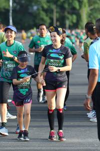 BIB: 405
                            <button type="button" onclick="openModal(4948455)" class="btn btn-primary btn-sm float-right btn-popup" data-toggle="modal" data-target=".modal-high-quality">
                        <i class="fas fa-shopping-cart"></i> Add to Cart
                    </button>
                                            <button type="button" onclick="isThisMe(4948455, true)" class="btn btn-success btn-sm float-right btn-popup btn-isme hidden" data-toggle="tooltip" data-placement="bottom" title="นี่คือรูปของคุณใช่ไหม คลิกที่นี่เพื่อเอาเข้าอัลบั้ม">
                        <i class="fas fa-plus"></i> Add to album
                    </button>
                    <button type="button" onclick="isThisMe(4948455, false)" class="btn btn-warning btn-sm float-right btn-popup btn-isnotme hidden">
                        <i class="fas fa-ban"></i> Remove from album
                    </button>