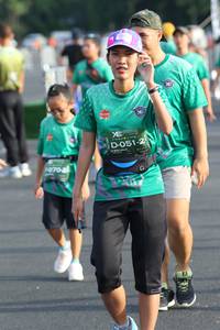 BIB: 51
                            <button type="button" onclick="openModal(4948977)" class="btn btn-primary btn-sm float-right btn-popup" data-toggle="modal" data-target=".modal-high-quality">
                        <i class="fas fa-shopping-cart"></i> Add to Cart
                    </button>
                                            <button type="button" onclick="isThisMe(4948977, true)" class="btn btn-success btn-sm float-right btn-popup btn-isme hidden" data-toggle="tooltip" data-placement="bottom" title="นี่คือรูปของคุณใช่ไหม คลิกที่นี่เพื่อเอาเข้าอัลบั้ม">
                        <i class="fas fa-plus"></i> Add to album
                    </button>
                    <button type="button" onclick="isThisMe(4948977, false)" class="btn btn-warning btn-sm float-right btn-popup btn-isnotme hidden">
                        <i class="fas fa-ban"></i> Remove from album
                    </button>