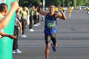 BIB: 536
                            <button type="button" onclick="openModal(4947851)" class="btn btn-primary btn-sm float-right btn-popup" data-toggle="modal" data-target=".modal-high-quality">
                        <i class="fas fa-shopping-cart"></i> Add to Cart
                    </button>
                                            <button type="button" onclick="isThisMe(4947851, true)" class="btn btn-success btn-sm float-right btn-popup btn-isme hidden" data-toggle="tooltip" data-placement="bottom" title="นี่คือรูปของคุณใช่ไหม คลิกที่นี่เพื่อเอาเข้าอัลบั้ม">
                        <i class="fas fa-plus"></i> Add to album
                    </button>
                    <button type="button" onclick="isThisMe(4947851, false)" class="btn btn-warning btn-sm float-right btn-popup btn-isnotme hidden">
                        <i class="fas fa-ban"></i> Remove from album
                    </button>