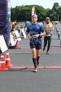 BIB: 082
                            <button type="button" onclick="openModal(4994793)" class="btn btn-primary btn-sm float-right btn-popup" data-toggle="modal" data-target=".modal-high-quality">
                        <i class="fas fa-shopping-cart"></i> Add to Cart
                    </button>
                                            <button type="button" onclick="isThisMe(4994793, true)" class="btn btn-success btn-sm float-right btn-popup btn-isme hidden" data-toggle="tooltip" data-placement="bottom" title="นี่คือรูปของคุณใช่ไหม คลิกที่นี่เพื่อเอาเข้าอัลบั้ม">
                        <i class="fas fa-plus"></i> Add to album
                    </button>
                    <button type="button" onclick="isThisMe(4994793, false)" class="btn btn-warning btn-sm float-right btn-popup btn-isnotme hidden">
                        <i class="fas fa-ban"></i> Remove from album
                    </button>