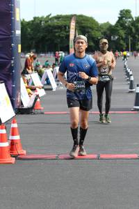 BIB: 0829
                            <button type="button" onclick="openModal(4994784)" class="btn btn-primary btn-sm float-right btn-popup" data-toggle="modal" data-target=".modal-high-quality">
                        <i class="fas fa-shopping-cart"></i> Add to Cart
                    </button>
                                            <button type="button" onclick="isThisMe(4994784, true)" class="btn btn-success btn-sm float-right btn-popup btn-isme hidden" data-toggle="tooltip" data-placement="bottom" title="นี่คือรูปของคุณใช่ไหม คลิกที่นี่เพื่อเอาเข้าอัลบั้ม">
                        <i class="fas fa-plus"></i> Add to album
                    </button>
                    <button type="button" onclick="isThisMe(4994784, false)" class="btn btn-warning btn-sm float-right btn-popup btn-isnotme hidden">
                        <i class="fas fa-ban"></i> Remove from album
                    </button>