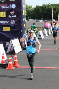 BIB: 0306
                            <button type="button" onclick="openModal(4995171)" class="btn btn-primary btn-sm float-right btn-popup" data-toggle="modal" data-target=".modal-high-quality">
                        <i class="fas fa-shopping-cart"></i> Add to Cart
                    </button>
                                            <button type="button" onclick="isThisMe(4995171, true)" class="btn btn-success btn-sm float-right btn-popup btn-isme hidden" data-toggle="tooltip" data-placement="bottom" title="นี่คือรูปของคุณใช่ไหม คลิกที่นี่เพื่อเอาเข้าอัลบั้ม">
                        <i class="fas fa-plus"></i> Add to album
                    </button>
                    <button type="button" onclick="isThisMe(4995171, false)" class="btn btn-warning btn-sm float-right btn-popup btn-isnotme hidden">
                        <i class="fas fa-ban"></i> Remove from album
                    </button>