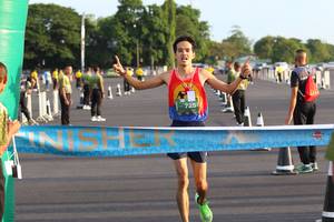 BIB: 725
                            <button type="button" onclick="openModal(4947779)" class="btn btn-primary btn-sm float-right btn-popup" data-toggle="modal" data-target=".modal-high-quality">
                        <i class="fas fa-shopping-cart"></i> Add to Cart
                    </button>
                                            <button type="button" onclick="isThisMe(4947779, true)" class="btn btn-success btn-sm float-right btn-popup btn-isme hidden" data-toggle="tooltip" data-placement="bottom" title="นี่คือรูปของคุณใช่ไหม คลิกที่นี่เพื่อเอาเข้าอัลบั้ม">
                        <i class="fas fa-plus"></i> Add to album
                    </button>
                    <button type="button" onclick="isThisMe(4947779, false)" class="btn btn-warning btn-sm float-right btn-popup btn-isnotme hidden">
                        <i class="fas fa-ban"></i> Remove from album
                    </button>