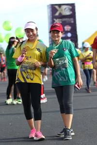 BIB: 073, 254, 0735
                            <button type="button" onclick="openModal(4985241)" class="btn btn-primary btn-sm float-right btn-popup" data-toggle="modal" data-target=".modal-high-quality">
                        <i class="fas fa-shopping-cart"></i> Add to Cart
                    </button>
                                            <button type="button" onclick="isThisMe(4985241, true)" class="btn btn-success btn-sm float-right btn-popup btn-isme hidden" data-toggle="tooltip" data-placement="bottom" title="นี่คือรูปของคุณใช่ไหม คลิกที่นี่เพื่อเอาเข้าอัลบั้ม">
                        <i class="fas fa-plus"></i> Add to album
                    </button>
                    <button type="button" onclick="isThisMe(4985241, false)" class="btn btn-warning btn-sm float-right btn-popup btn-isnotme hidden">
                        <i class="fas fa-ban"></i> Remove from album
                    </button>