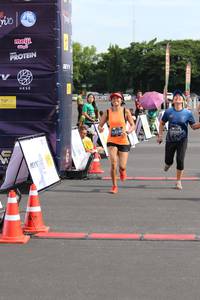 BIB: 231
                            <button type="button" onclick="openModal(4995273)" class="btn btn-primary btn-sm float-right btn-popup" data-toggle="modal" data-target=".modal-high-quality">
                        <i class="fas fa-shopping-cart"></i> Add to Cart
                    </button>
                                            <button type="button" onclick="isThisMe(4995273, true)" class="btn btn-success btn-sm float-right btn-popup btn-isme hidden" data-toggle="tooltip" data-placement="bottom" title="นี่คือรูปของคุณใช่ไหม คลิกที่นี่เพื่อเอาเข้าอัลบั้ม">
                        <i class="fas fa-plus"></i> Add to album
                    </button>
                    <button type="button" onclick="isThisMe(4995273, false)" class="btn btn-warning btn-sm float-right btn-popup btn-isnotme hidden">
                        <i class="fas fa-ban"></i> Remove from album
                    </button>