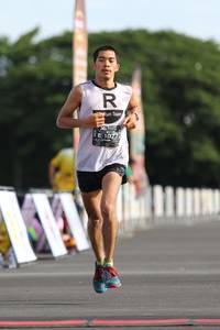 BIB: 1077
                            <button type="button" onclick="openModal(4986725)" class="btn btn-primary btn-sm float-right btn-popup" data-toggle="modal" data-target=".modal-high-quality">
                        <i class="fas fa-shopping-cart"></i> Add to Cart
                    </button>
                                            <button type="button" onclick="isThisMe(4986725, true)" class="btn btn-success btn-sm float-right btn-popup btn-isme hidden" data-toggle="tooltip" data-placement="bottom" title="นี่คือรูปของคุณใช่ไหม คลิกที่นี่เพื่อเอาเข้าอัลบั้ม">
                        <i class="fas fa-plus"></i> Add to album
                    </button>
                    <button type="button" onclick="isThisMe(4986725, false)" class="btn btn-warning btn-sm float-right btn-popup btn-isnotme hidden">
                        <i class="fas fa-ban"></i> Remove from album
                    </button>