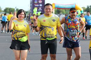 BIB: 0875, 0440, 0445
                            <button type="button" onclick="openModal(4985051)" class="btn btn-primary btn-sm float-right btn-popup" data-toggle="modal" data-target=".modal-high-quality">
                        <i class="fas fa-shopping-cart"></i> Add to Cart
                    </button>
                                            <button type="button" onclick="isThisMe(4985051, true)" class="btn btn-success btn-sm float-right btn-popup btn-isme hidden" data-toggle="tooltip" data-placement="bottom" title="นี่คือรูปของคุณใช่ไหม คลิกที่นี่เพื่อเอาเข้าอัลบั้ม">
                        <i class="fas fa-plus"></i> Add to album
                    </button>
                    <button type="button" onclick="isThisMe(4985051, false)" class="btn btn-warning btn-sm float-right btn-popup btn-isnotme hidden">
                        <i class="fas fa-ban"></i> Remove from album
                    </button>