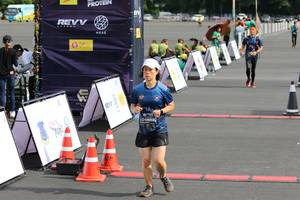 BIB: 0889
                            <button type="button" onclick="openModal(4995119)" class="btn btn-primary btn-sm float-right btn-popup" data-toggle="modal" data-target=".modal-high-quality">
                        <i class="fas fa-shopping-cart"></i> Add to Cart
                    </button>
                                            <button type="button" onclick="isThisMe(4995119, true)" class="btn btn-success btn-sm float-right btn-popup btn-isme hidden" data-toggle="tooltip" data-placement="bottom" title="นี่คือรูปของคุณใช่ไหม คลิกที่นี่เพื่อเอาเข้าอัลบั้ม">
                        <i class="fas fa-plus"></i> Add to album
                    </button>
                    <button type="button" onclick="isThisMe(4995119, false)" class="btn btn-warning btn-sm float-right btn-popup btn-isnotme hidden">
                        <i class="fas fa-ban"></i> Remove from album
                    </button>