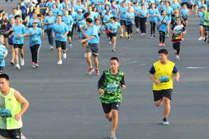 BIB: 
                            <button type="button" onclick="openModal(4947216)" class="btn btn-primary btn-sm float-right btn-popup" data-toggle="modal" data-target=".modal-high-quality">
                        <i class="fas fa-shopping-cart"></i> Add to Cart
                    </button>
                                            <button type="button" onclick="isThisMe(4947216, true)" class="btn btn-success btn-sm float-right btn-popup btn-isme hidden" data-toggle="tooltip" data-placement="bottom" title="นี่คือรูปของคุณใช่ไหม คลิกที่นี่เพื่อเอาเข้าอัลบั้ม">
                        <i class="fas fa-plus"></i> Add to album
                    </button>
                    <button type="button" onclick="isThisMe(4947216, false)" class="btn btn-warning btn-sm float-right btn-popup btn-isnotme hidden">
                        <i class="fas fa-ban"></i> Remove from album
                    </button>