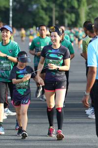 BIB: 405
                            <button type="button" onclick="openModal(4948456)" class="btn btn-primary btn-sm float-right btn-popup" data-toggle="modal" data-target=".modal-high-quality">
                        <i class="fas fa-shopping-cart"></i> Add to Cart
                    </button>
                                            <button type="button" onclick="isThisMe(4948456, true)" class="btn btn-success btn-sm float-right btn-popup btn-isme hidden" data-toggle="tooltip" data-placement="bottom" title="นี่คือรูปของคุณใช่ไหม คลิกที่นี่เพื่อเอาเข้าอัลบั้ม">
                        <i class="fas fa-plus"></i> Add to album
                    </button>
                    <button type="button" onclick="isThisMe(4948456, false)" class="btn btn-warning btn-sm float-right btn-popup btn-isnotme hidden">
                        <i class="fas fa-ban"></i> Remove from album
                    </button>