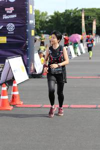 BIB: 0430
                            <button type="button" onclick="openModal(4995348)" class="btn btn-primary btn-sm float-right btn-popup" data-toggle="modal" data-target=".modal-high-quality">
                        <i class="fas fa-shopping-cart"></i> Add to Cart
                    </button>
                                            <button type="button" onclick="isThisMe(4995348, true)" class="btn btn-success btn-sm float-right btn-popup btn-isme hidden" data-toggle="tooltip" data-placement="bottom" title="นี่คือรูปของคุณใช่ไหม คลิกที่นี่เพื่อเอาเข้าอัลบั้ม">
                        <i class="fas fa-plus"></i> Add to album
                    </button>
                    <button type="button" onclick="isThisMe(4995348, false)" class="btn btn-warning btn-sm float-right btn-popup btn-isnotme hidden">
                        <i class="fas fa-ban"></i> Remove from album
                    </button>