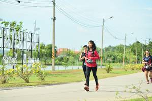 BIB: 
                            <button type="button" onclick="openModal(5127715)" class="btn btn-primary btn-sm float-right btn-popup" data-toggle="modal" data-target=".modal-high-quality">
                        <i class="fas fa-shopping-cart"></i> Add to Cart
                    </button>
                                            <button type="button" onclick="isThisMe(5127715, true)" class="btn btn-success btn-sm float-right btn-popup btn-isme hidden" data-toggle="tooltip" data-placement="bottom" title="นี่คือรูปของคุณใช่ไหม คลิกที่นี่เพื่อเอาเข้าอัลบั้ม">
                        <i class="fas fa-plus"></i> Add to album
                    </button>
                    <button type="button" onclick="isThisMe(5127715, false)" class="btn btn-warning btn-sm float-right btn-popup btn-isnotme hidden">
                        <i class="fas fa-ban"></i> Remove from album
                    </button>