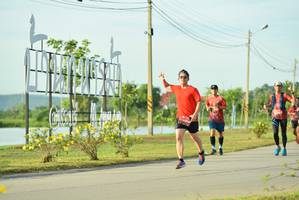 BIB: 0464
                            <button type="button" onclick="openModal(5057978)" class="btn btn-primary btn-sm float-right btn-popup" data-toggle="modal" data-target=".modal-high-quality">
                        <i class="fas fa-shopping-cart"></i> Add to Cart
                    </button>
                                            <button type="button" onclick="isThisMe(5057978, true)" class="btn btn-success btn-sm float-right btn-popup btn-isme hidden" data-toggle="tooltip" data-placement="bottom" title="นี่คือรูปของคุณใช่ไหม คลิกที่นี่เพื่อเอาเข้าอัลบั้ม">
                        <i class="fas fa-plus"></i> Add to album
                    </button>
                    <button type="button" onclick="isThisMe(5057978, false)" class="btn btn-warning btn-sm float-right btn-popup btn-isnotme hidden">
                        <i class="fas fa-ban"></i> Remove from album
                    </button>