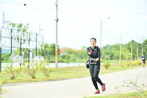 BIB: 1004
                            <button type="button" onclick="openModal(5124448)" class="btn btn-primary btn-sm float-right btn-popup" data-toggle="modal" data-target=".modal-high-quality">
                        <i class="fas fa-shopping-cart"></i> Add to Cart
                    </button>
                                            <button type="button" onclick="isThisMe(5124448, true)" class="btn btn-success btn-sm float-right btn-popup btn-isme hidden" data-toggle="tooltip" data-placement="bottom" title="นี่คือรูปของคุณใช่ไหม คลิกที่นี่เพื่อเอาเข้าอัลบั้ม">
                        <i class="fas fa-plus"></i> Add to album
                    </button>
                    <button type="button" onclick="isThisMe(5124448, false)" class="btn btn-warning btn-sm float-right btn-popup btn-isnotme hidden">
                        <i class="fas fa-ban"></i> Remove from album
                    </button>