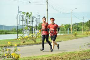 BIB: 0036, 0038
                            <button type="button" onclick="openModal(5115457)" class="btn btn-primary btn-sm float-right btn-popup" data-toggle="modal" data-target=".modal-high-quality">
                        <i class="fas fa-shopping-cart"></i> Add to Cart
                    </button>
                                            <button type="button" onclick="isThisMe(5115457, true)" class="btn btn-success btn-sm float-right btn-popup btn-isme hidden" data-toggle="tooltip" data-placement="bottom" title="นี่คือรูปของคุณใช่ไหม คลิกที่นี่เพื่อเอาเข้าอัลบั้ม">
                        <i class="fas fa-plus"></i> Add to album
                    </button>
                    <button type="button" onclick="isThisMe(5115457, false)" class="btn btn-warning btn-sm float-right btn-popup btn-isnotme hidden">
                        <i class="fas fa-ban"></i> Remove from album
                    </button>