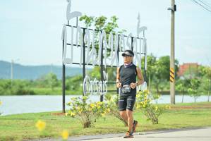 BIB: 1010
                            <button type="button" onclick="openModal(5121617)" class="btn btn-primary btn-sm float-right btn-popup" data-toggle="modal" data-target=".modal-high-quality">
                        <i class="fas fa-shopping-cart"></i> Add to Cart
                    </button>
                                            <button type="button" onclick="isThisMe(5121617, true)" class="btn btn-success btn-sm float-right btn-popup btn-isme hidden" data-toggle="tooltip" data-placement="bottom" title="นี่คือรูปของคุณใช่ไหม คลิกที่นี่เพื่อเอาเข้าอัลบั้ม">
                        <i class="fas fa-plus"></i> Add to album
                    </button>
                    <button type="button" onclick="isThisMe(5121617, false)" class="btn btn-warning btn-sm float-right btn-popup btn-isnotme hidden">
                        <i class="fas fa-ban"></i> Remove from album
                    </button>