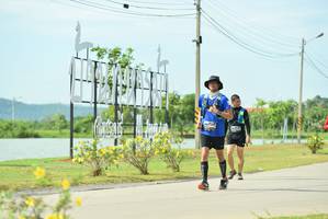 BIB: 0565
                            <button type="button" onclick="openModal(5127143)" class="btn btn-primary btn-sm float-right btn-popup" data-toggle="modal" data-target=".modal-high-quality">
                        <i class="fas fa-shopping-cart"></i> Add to Cart
                    </button>
                                            <button type="button" onclick="isThisMe(5127143, true)" class="btn btn-success btn-sm float-right btn-popup btn-isme hidden" data-toggle="tooltip" data-placement="bottom" title="นี่คือรูปของคุณใช่ไหม คลิกที่นี่เพื่อเอาเข้าอัลบั้ม">
                        <i class="fas fa-plus"></i> Add to album
                    </button>
                    <button type="button" onclick="isThisMe(5127143, false)" class="btn btn-warning btn-sm float-right btn-popup btn-isnotme hidden">
                        <i class="fas fa-ban"></i> Remove from album
                    </button>