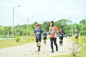 BIB: 0833, 0873
                            <button type="button" onclick="openModal(5123192)" class="btn btn-primary btn-sm float-right btn-popup" data-toggle="modal" data-target=".modal-high-quality">
                        <i class="fas fa-shopping-cart"></i> Add to Cart
                    </button>
                                            <button type="button" onclick="isThisMe(5123192, true)" class="btn btn-success btn-sm float-right btn-popup btn-isme hidden" data-toggle="tooltip" data-placement="bottom" title="นี่คือรูปของคุณใช่ไหม คลิกที่นี่เพื่อเอาเข้าอัลบั้ม">
                        <i class="fas fa-plus"></i> Add to album
                    </button>
                    <button type="button" onclick="isThisMe(5123192, false)" class="btn btn-warning btn-sm float-right btn-popup btn-isnotme hidden">
                        <i class="fas fa-ban"></i> Remove from album
                    </button>