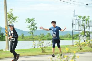 BIB: 1032
                            <button type="button" onclick="openModal(5122548)" class="btn btn-primary btn-sm float-right btn-popup" data-toggle="modal" data-target=".modal-high-quality">
                        <i class="fas fa-shopping-cart"></i> Add to Cart
                    </button>
                                            <button type="button" onclick="isThisMe(5122548, true)" class="btn btn-success btn-sm float-right btn-popup btn-isme hidden" data-toggle="tooltip" data-placement="bottom" title="นี่คือรูปของคุณใช่ไหม คลิกที่นี่เพื่อเอาเข้าอัลบั้ม">
                        <i class="fas fa-plus"></i> Add to album
                    </button>
                    <button type="button" onclick="isThisMe(5122548, false)" class="btn btn-warning btn-sm float-right btn-popup btn-isnotme hidden">
                        <i class="fas fa-ban"></i> Remove from album
                    </button>