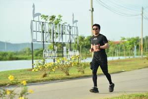 BIB: 
                            <button type="button" onclick="openModal(5064186)" class="btn btn-primary btn-sm float-right btn-popup" data-toggle="modal" data-target=".modal-high-quality">
                        <i class="fas fa-shopping-cart"></i> Add to Cart
                    </button>
                                            <button type="button" onclick="isThisMe(5064186, true)" class="btn btn-success btn-sm float-right btn-popup btn-isme hidden" data-toggle="tooltip" data-placement="bottom" title="นี่คือรูปของคุณใช่ไหม คลิกที่นี่เพื่อเอาเข้าอัลบั้ม">
                        <i class="fas fa-plus"></i> Add to album
                    </button>
                    <button type="button" onclick="isThisMe(5064186, false)" class="btn btn-warning btn-sm float-right btn-popup btn-isnotme hidden">
                        <i class="fas fa-ban"></i> Remove from album
                    </button>