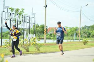 BIB: 0453
                            <button type="button" onclick="openModal(5121964)" class="btn btn-primary btn-sm float-right btn-popup" data-toggle="modal" data-target=".modal-high-quality">
                        <i class="fas fa-shopping-cart"></i> Add to Cart
                    </button>
                                            <button type="button" onclick="isThisMe(5121964, true)" class="btn btn-success btn-sm float-right btn-popup btn-isme hidden" data-toggle="tooltip" data-placement="bottom" title="นี่คือรูปของคุณใช่ไหม คลิกที่นี่เพื่อเอาเข้าอัลบั้ม">
                        <i class="fas fa-plus"></i> Add to album
                    </button>
                    <button type="button" onclick="isThisMe(5121964, false)" class="btn btn-warning btn-sm float-right btn-popup btn-isnotme hidden">
                        <i class="fas fa-ban"></i> Remove from album
                    </button>