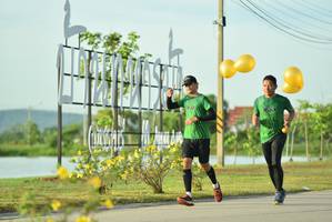 BIB: 
                            <button type="button" onclick="openModal(5004515)" class="btn btn-primary btn-sm float-right btn-popup" data-toggle="modal" data-target=".modal-high-quality">
                        <i class="fas fa-shopping-cart"></i> Add to Cart
                    </button>
                                            <button type="button" onclick="isThisMe(5004515, true)" class="btn btn-success btn-sm float-right btn-popup btn-isme hidden" data-toggle="tooltip" data-placement="bottom" title="นี่คือรูปของคุณใช่ไหม คลิกที่นี่เพื่อเอาเข้าอัลบั้ม">
                        <i class="fas fa-plus"></i> Add to album
                    </button>
                    <button type="button" onclick="isThisMe(5004515, false)" class="btn btn-warning btn-sm float-right btn-popup btn-isnotme hidden">
                        <i class="fas fa-ban"></i> Remove from album
                    </button>