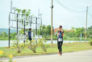 BIB: 1057
                            <button type="button" onclick="openModal(5122355)" class="btn btn-primary btn-sm float-right btn-popup" data-toggle="modal" data-target=".modal-high-quality">
                        <i class="fas fa-shopping-cart"></i> Add to Cart
                    </button>
                                            <button type="button" onclick="isThisMe(5122355, true)" class="btn btn-success btn-sm float-right btn-popup btn-isme hidden" data-toggle="tooltip" data-placement="bottom" title="นี่คือรูปของคุณใช่ไหม คลิกที่นี่เพื่อเอาเข้าอัลบั้ม">
                        <i class="fas fa-plus"></i> Add to album
                    </button>
                    <button type="button" onclick="isThisMe(5122355, false)" class="btn btn-warning btn-sm float-right btn-popup btn-isnotme hidden">
                        <i class="fas fa-ban"></i> Remove from album
                    </button>