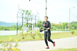 BIB: 1004
                            <button type="button" onclick="openModal(5124527)" class="btn btn-primary btn-sm float-right btn-popup" data-toggle="modal" data-target=".modal-high-quality">
                        <i class="fas fa-shopping-cart"></i> Add to Cart
                    </button>
                                            <button type="button" onclick="isThisMe(5124527, true)" class="btn btn-success btn-sm float-right btn-popup btn-isme hidden" data-toggle="tooltip" data-placement="bottom" title="นี่คือรูปของคุณใช่ไหม คลิกที่นี่เพื่อเอาเข้าอัลบั้ม">
                        <i class="fas fa-plus"></i> Add to album
                    </button>
                    <button type="button" onclick="isThisMe(5124527, false)" class="btn btn-warning btn-sm float-right btn-popup btn-isnotme hidden">
                        <i class="fas fa-ban"></i> Remove from album
                    </button>