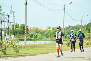 BIB: , 092
                            <button type="button" onclick="openModal(5127065)" class="btn btn-primary btn-sm float-right btn-popup" data-toggle="modal" data-target=".modal-high-quality">
                        <i class="fas fa-shopping-cart"></i> Add to Cart
                    </button>
                                            <button type="button" onclick="isThisMe(5127065, true)" class="btn btn-success btn-sm float-right btn-popup btn-isme hidden" data-toggle="tooltip" data-placement="bottom" title="นี่คือรูปของคุณใช่ไหม คลิกที่นี่เพื่อเอาเข้าอัลบั้ม">
                        <i class="fas fa-plus"></i> Add to album
                    </button>
                    <button type="button" onclick="isThisMe(5127065, false)" class="btn btn-warning btn-sm float-right btn-popup btn-isnotme hidden">
                        <i class="fas fa-ban"></i> Remove from album
                    </button>