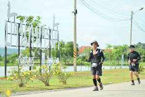 BIB: 0581
                            <button type="button" onclick="openModal(5122293)" class="btn btn-primary btn-sm float-right btn-popup" data-toggle="modal" data-target=".modal-high-quality">
                        <i class="fas fa-shopping-cart"></i> Add to Cart
                    </button>
                                            <button type="button" onclick="isThisMe(5122293, true)" class="btn btn-success btn-sm float-right btn-popup btn-isme hidden" data-toggle="tooltip" data-placement="bottom" title="นี่คือรูปของคุณใช่ไหม คลิกที่นี่เพื่อเอาเข้าอัลบั้ม">
                        <i class="fas fa-plus"></i> Add to album
                    </button>
                    <button type="button" onclick="isThisMe(5122293, false)" class="btn btn-warning btn-sm float-right btn-popup btn-isnotme hidden">
                        <i class="fas fa-ban"></i> Remove from album
                    </button>