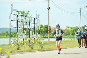 BIB: , 092
                            <button type="button" onclick="openModal(5127080)" class="btn btn-primary btn-sm float-right btn-popup" data-toggle="modal" data-target=".modal-high-quality">
                        <i class="fas fa-shopping-cart"></i> Add to Cart
                    </button>
                                            <button type="button" onclick="isThisMe(5127080, true)" class="btn btn-success btn-sm float-right btn-popup btn-isme hidden" data-toggle="tooltip" data-placement="bottom" title="นี่คือรูปของคุณใช่ไหม คลิกที่นี่เพื่อเอาเข้าอัลบั้ม">
                        <i class="fas fa-plus"></i> Add to album
                    </button>
                    <button type="button" onclick="isThisMe(5127080, false)" class="btn btn-warning btn-sm float-right btn-popup btn-isnotme hidden">
                        <i class="fas fa-ban"></i> Remove from album
                    </button>