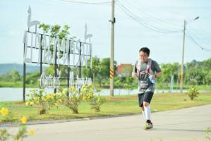 BIB: 0783
                            <button type="button" onclick="openModal(5127470)" class="btn btn-primary btn-sm float-right btn-popup" data-toggle="modal" data-target=".modal-high-quality">
                        <i class="fas fa-shopping-cart"></i> Add to Cart
                    </button>
                                            <button type="button" onclick="isThisMe(5127470, true)" class="btn btn-success btn-sm float-right btn-popup btn-isme hidden" data-toggle="tooltip" data-placement="bottom" title="นี่คือรูปของคุณใช่ไหม คลิกที่นี่เพื่อเอาเข้าอัลบั้ม">
                        <i class="fas fa-plus"></i> Add to album
                    </button>
                    <button type="button" onclick="isThisMe(5127470, false)" class="btn btn-warning btn-sm float-right btn-popup btn-isnotme hidden">
                        <i class="fas fa-ban"></i> Remove from album
                    </button>