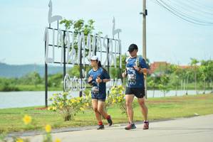 BIB: 0191, 0192
                            <button type="button" onclick="openModal(5120286)" class="btn btn-primary btn-sm float-right btn-popup" data-toggle="modal" data-target=".modal-high-quality">
                        <i class="fas fa-shopping-cart"></i> Add to Cart
                    </button>
                                            <button type="button" onclick="isThisMe(5120286, true)" class="btn btn-success btn-sm float-right btn-popup btn-isme hidden" data-toggle="tooltip" data-placement="bottom" title="นี่คือรูปของคุณใช่ไหม คลิกที่นี่เพื่อเอาเข้าอัลบั้ม">
                        <i class="fas fa-plus"></i> Add to album
                    </button>
                    <button type="button" onclick="isThisMe(5120286, false)" class="btn btn-warning btn-sm float-right btn-popup btn-isnotme hidden">
                        <i class="fas fa-ban"></i> Remove from album
                    </button>