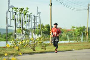 BIB: 
                            <button type="button" onclick="openModal(5004427)" class="btn btn-primary btn-sm float-right btn-popup" data-toggle="modal" data-target=".modal-high-quality">
                        <i class="fas fa-shopping-cart"></i> Add to Cart
                    </button>
                                            <button type="button" onclick="isThisMe(5004427, true)" class="btn btn-success btn-sm float-right btn-popup btn-isme hidden" data-toggle="tooltip" data-placement="bottom" title="นี่คือรูปของคุณใช่ไหม คลิกที่นี่เพื่อเอาเข้าอัลบั้ม">
                        <i class="fas fa-plus"></i> Add to album
                    </button>
                    <button type="button" onclick="isThisMe(5004427, false)" class="btn btn-warning btn-sm float-right btn-popup btn-isnotme hidden">
                        <i class="fas fa-ban"></i> Remove from album
                    </button>