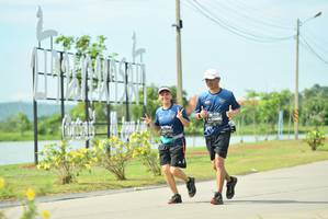 BIB: 0068, 0070
                            <button type="button" onclick="openModal(5127165)" class="btn btn-primary btn-sm float-right btn-popup" data-toggle="modal" data-target=".modal-high-quality">
                        <i class="fas fa-shopping-cart"></i> Add to Cart
                    </button>
                                            <button type="button" onclick="isThisMe(5127165, true)" class="btn btn-success btn-sm float-right btn-popup btn-isme hidden" data-toggle="tooltip" data-placement="bottom" title="นี่คือรูปของคุณใช่ไหม คลิกที่นี่เพื่อเอาเข้าอัลบั้ม">
                        <i class="fas fa-plus"></i> Add to album
                    </button>
                    <button type="button" onclick="isThisMe(5127165, false)" class="btn btn-warning btn-sm float-right btn-popup btn-isnotme hidden">
                        <i class="fas fa-ban"></i> Remove from album
                    </button>