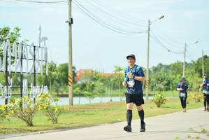 BIB: 0959
                            <button type="button" onclick="openModal(5126489)" class="btn btn-primary btn-sm float-right btn-popup" data-toggle="modal" data-target=".modal-high-quality">
                        <i class="fas fa-shopping-cart"></i> Add to Cart
                    </button>
                                            <button type="button" onclick="isThisMe(5126489, true)" class="btn btn-success btn-sm float-right btn-popup btn-isme hidden" data-toggle="tooltip" data-placement="bottom" title="นี่คือรูปของคุณใช่ไหม คลิกที่นี่เพื่อเอาเข้าอัลบั้ม">
                        <i class="fas fa-plus"></i> Add to album
                    </button>
                    <button type="button" onclick="isThisMe(5126489, false)" class="btn btn-warning btn-sm float-right btn-popup btn-isnotme hidden">
                        <i class="fas fa-ban"></i> Remove from album
                    </button>