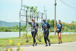 BIB: 0752
                            <button type="button" onclick="openModal(5127116)" class="btn btn-primary btn-sm float-right btn-popup" data-toggle="modal" data-target=".modal-high-quality">
                        <i class="fas fa-shopping-cart"></i> Add to Cart
                    </button>
                                            <button type="button" onclick="isThisMe(5127116, true)" class="btn btn-success btn-sm float-right btn-popup btn-isme hidden" data-toggle="tooltip" data-placement="bottom" title="นี่คือรูปของคุณใช่ไหม คลิกที่นี่เพื่อเอาเข้าอัลบั้ม">
                        <i class="fas fa-plus"></i> Add to album
                    </button>
                    <button type="button" onclick="isThisMe(5127116, false)" class="btn btn-warning btn-sm float-right btn-popup btn-isnotme hidden">
                        <i class="fas fa-ban"></i> Remove from album
                    </button>